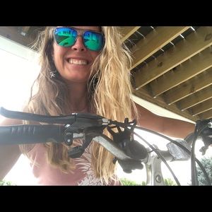 Meet your Posher, Jenifer